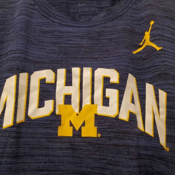 Michigan The Nike Tee Jordan Logo Tshirt Dri Fit Blue Men's Size M Medium - Picture 6 of 13